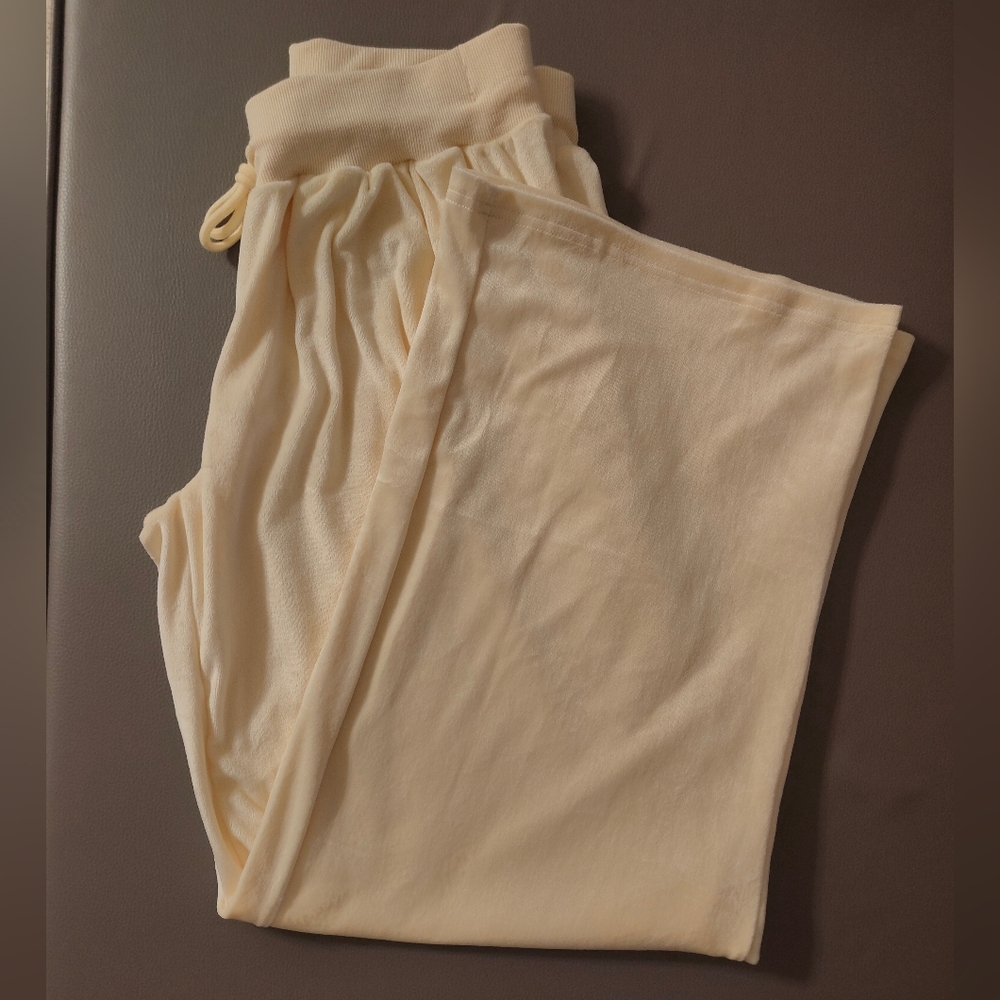 Cream/Yellowish Velvety Smooth Lounge Pants